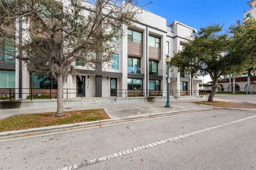 2187 Main St, Sarasota, FL, 34237-6023 | Card Image