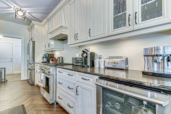2129 Lockwood Cres, House other with 2 bedrooms, 2 bathrooms and 2 parking in Mount Brydges ON | Image 19