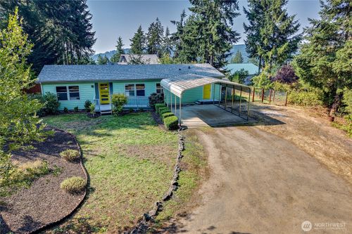 12 Blueberry Hill Rd, Port Ludlow, WA, 98365-8765 | Card Image