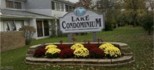 3-3 Twain Dr, East Windsor, NJ, 08520-5008 | Card Image