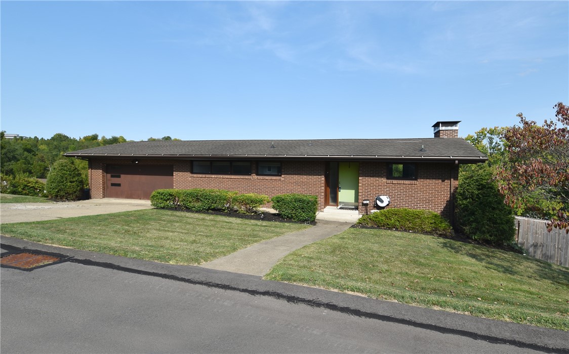 Glenn St, Canonsburg, PA 15317