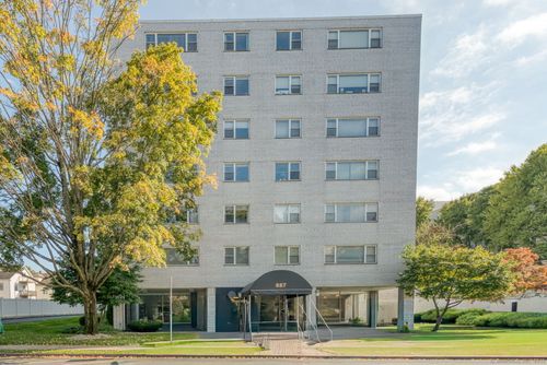 4e-889 Farmington Ave, West Hartford, CT, 06119-1405 | Card Image