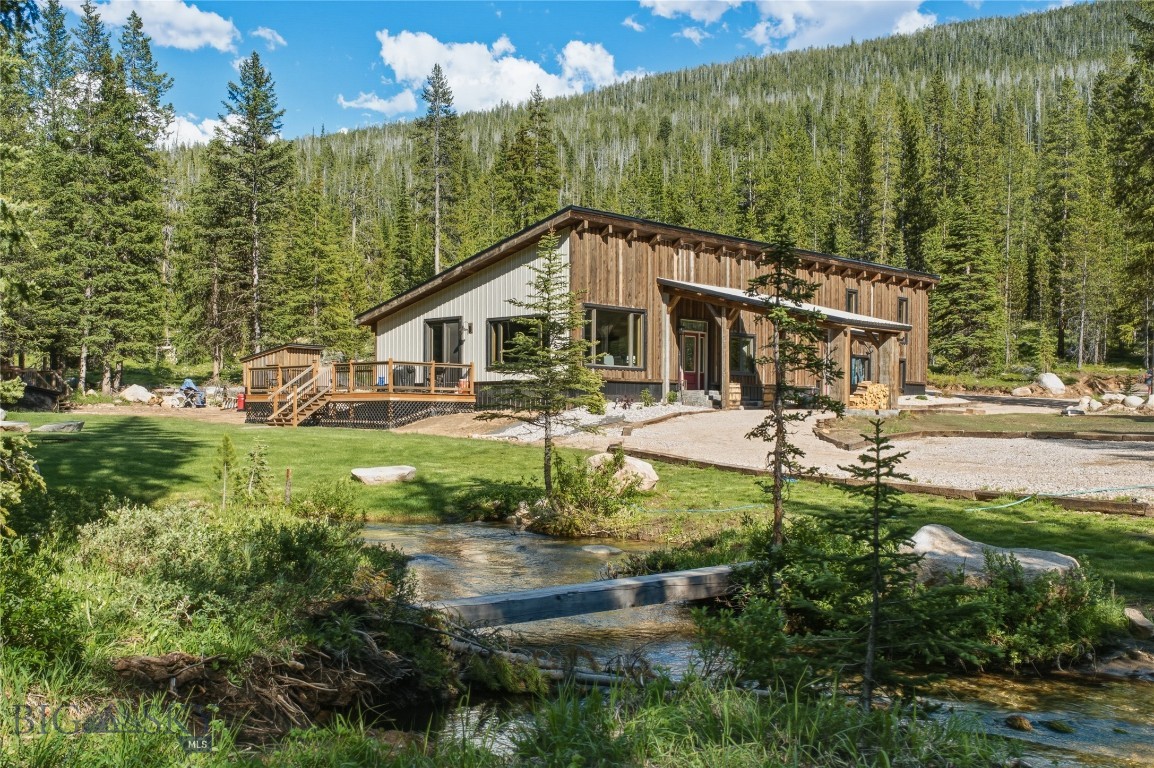 Residential in Anaconda