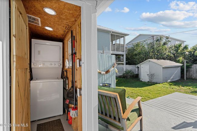 333 Fourth Ave S, House other with 2 bedrooms, 2 bathrooms and null parking in Kure Beach NC | Image 34