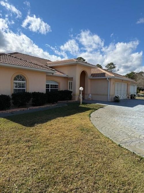 62 President Ln, PALM COAST, FL, 32164-4725 | Card Image