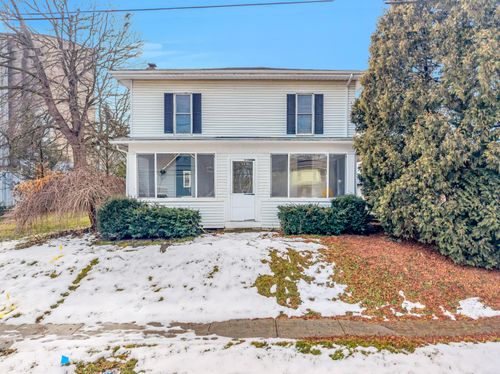 147 N Clayton St, Centerburg, OH, 43011-7112 | Card Image