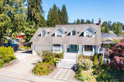 3000 Hoskins Rd, House other with 5 bedrooms, 4 bathrooms and 6 parking in North Vancouver BC | Image 2