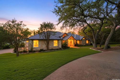 8134 Triple Crown, Boerne, TX, 78015-4625 | Card Image