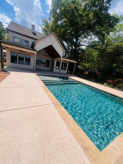 191 E Lakeview Dr Ne, Milledgeville, GA, 31061-9008 | Card Image