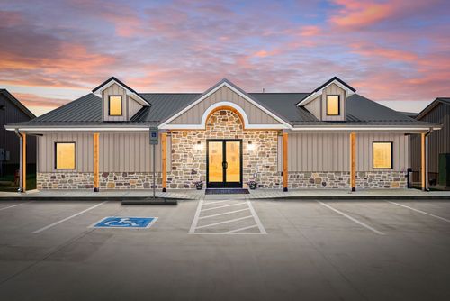 ste-g-2510 Pea Ridge Rd, Clarksville, TN, 37040-8056 | Card Image