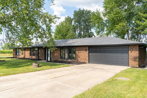 9290 S County Road 200 W, Muncie, IN, 47302-9437 | Card Image