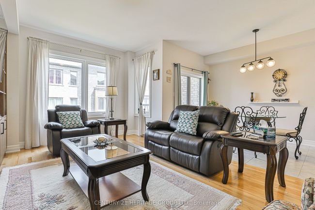 20 Vantage Loop, House attached with 4 bedrooms, 4 bathrooms and 2 parking in Newmarket ON | Image 10
