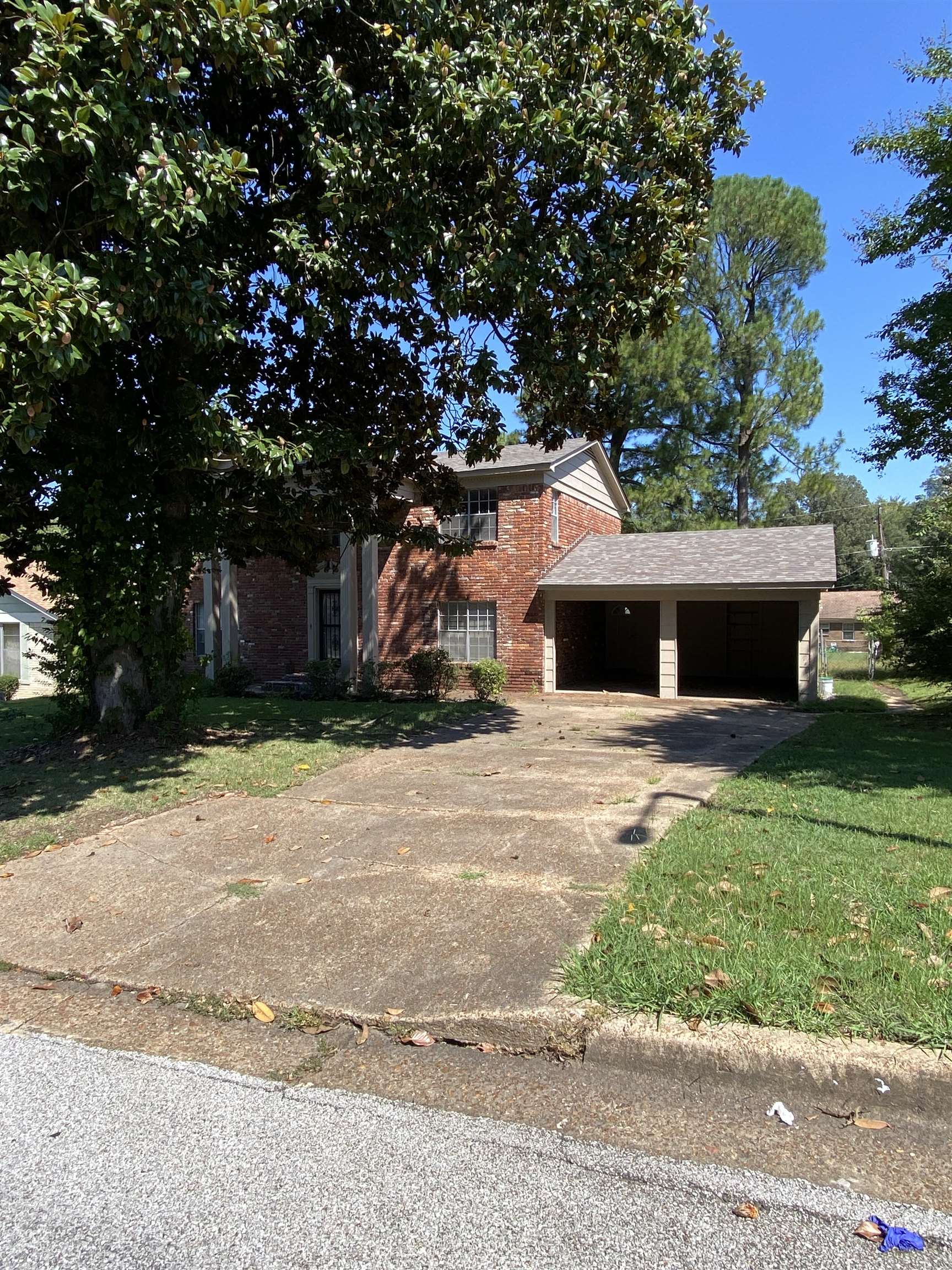 Twin Lakes Dr, Memphis, TN 38128