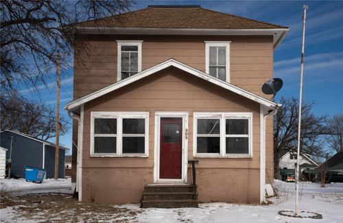 305 Park St, Reinbeck, IA, 50669-1213 | Card Image