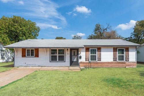 1213 De Ridder Avenue, Fort Worth, TX, 76106 | Card Image