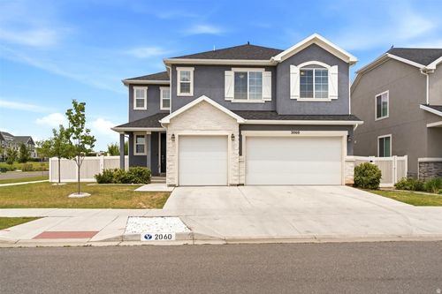 2060 W 900 N, Layton, UT, 84041-7494 | Card Image