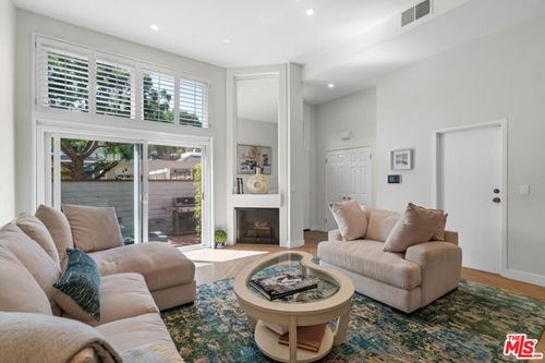 2-13072 Maxella Ave, Marina del Rey, CA, 90292-6676 | Card Image