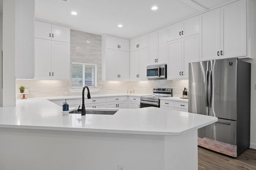 17701 Village Dr, Dripping Springs, TX, 78620-3199 | Card Image