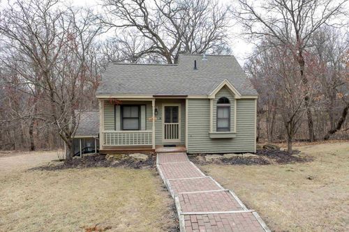 57 Oak Glen Dr, Galena, IL, 61036-8667 | Card Image