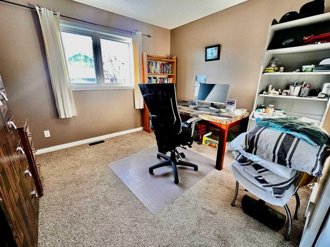 910 29 St, House other with 5 bedrooms, 3 bathrooms and 4 parking in Wainwright AB | Image 11