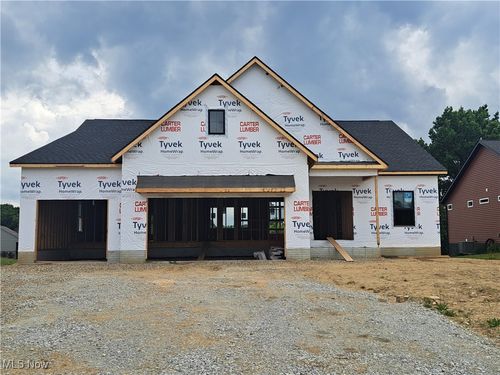 786 Fair Vista Cir Sw, Hartville, OH, 44632-9245 | Card Image