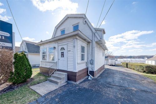 2664 Leechburg Rd, Lower Burrell, PA, 15068-3043 | Card Image