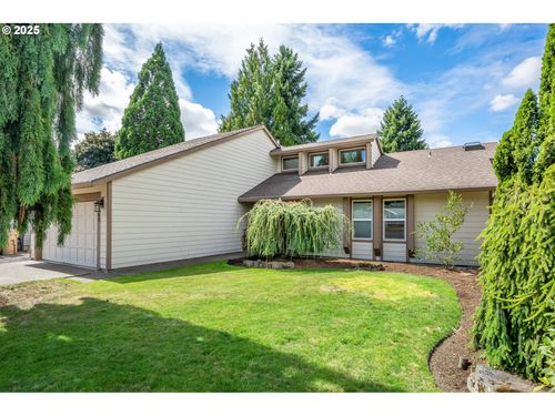7940 Sw Racquet Ct, Wilsonville, OR, 97070-9449 | Card Image