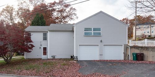 252 Bertenshaw, Woonsocket, RI, 02895 | Card Image