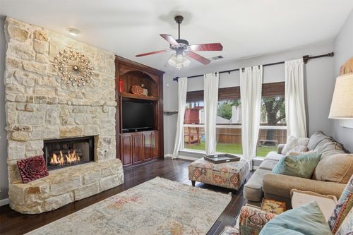 2917 Spotted Owl Dr, Fort Worth, TX, 76244-5500 | Card Image