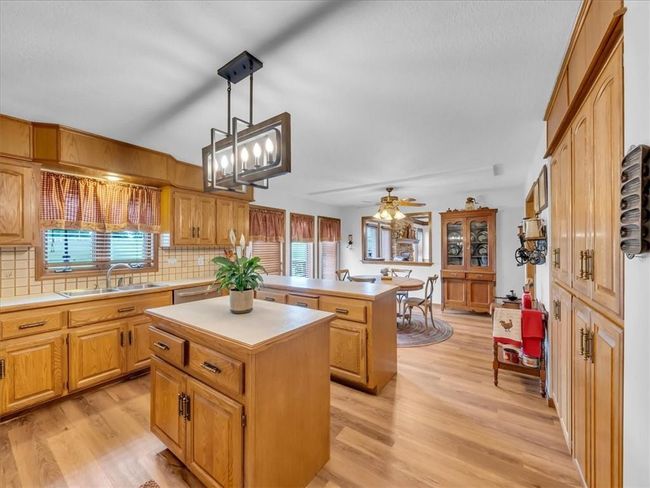 Kitchen | Image 10