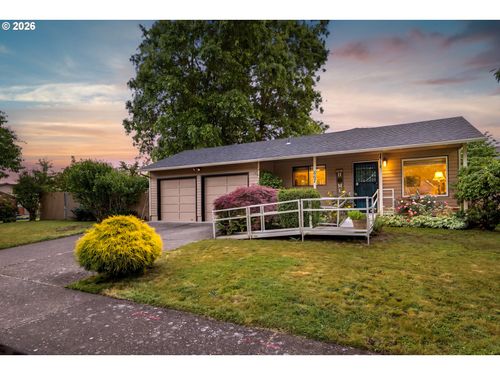667 Se 5th Ave, Canby, OR, 97013-4521 | Card Image