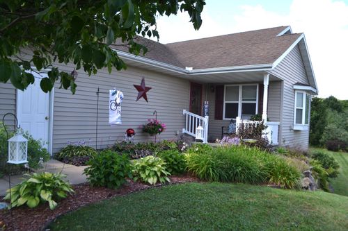1314 Silver Spring St, Wausau, WI, 54401-3407 | Card Image