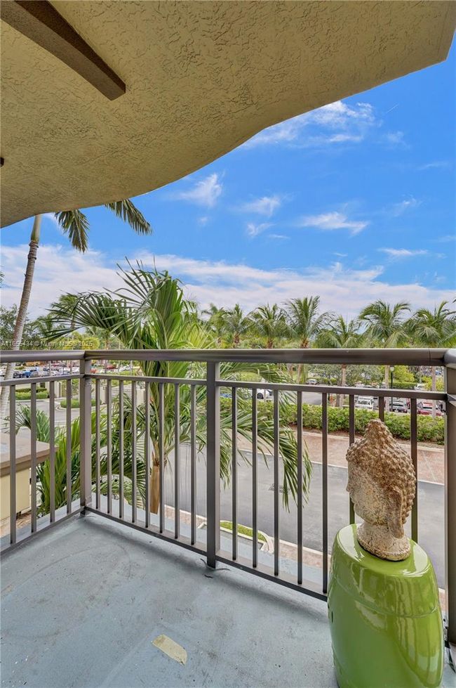 APT-104 - 2601 14 Th Ave, Condo with 2 bedrooms, 3 bathrooms and null parking in Wilton Manors FL | Image 45