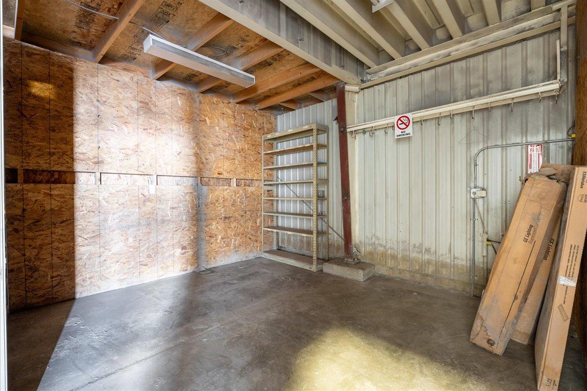Commercial Sale in Tofield 3