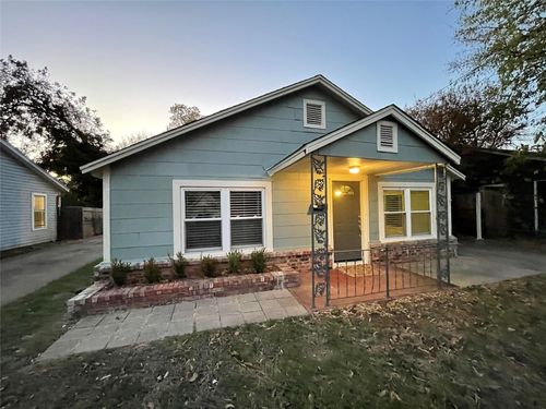 611 Harrisdale Ave, River Oaks, TX, 76114-3720 | Card Image