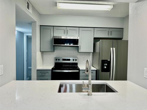 apt-t2-1516 Bay Area Blvd, Houston, TX, 77058-2116 | Card Image