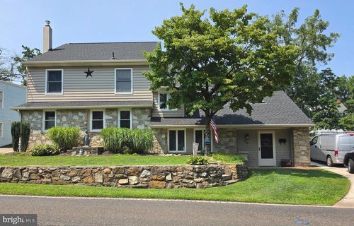 39 Lower Morrisville Rd, FALLSINGTON, PA, 19054-1403 | Card Image