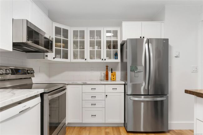 5274 Arbour Cres, Townhouse with 3 bedrooms, 2 bathrooms and 1 parking in Nanaimo BC | Image 5