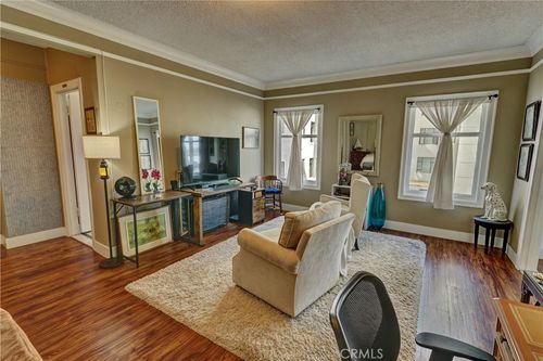 apt-455-140 Linden Ave, Long Beach, CA, 90802-4971 | Card Image