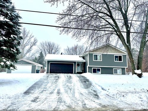 762 Oak Lane, Circle Pines, MN, 55014 | Card Image