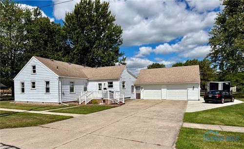 601 Wilson St, Genoa, OH, 43430-1753 | Card Image