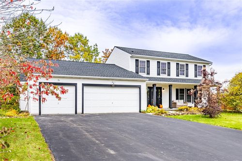 61 Hillcrest Dr, Hamlin, NY, 14464-9552 | Card Image
