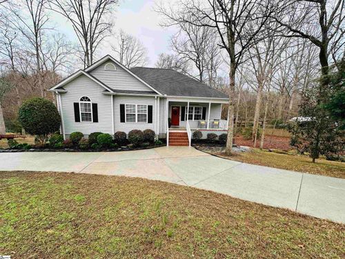 102 Davis Drive, Piedmont, SC, 29673 | Card Image