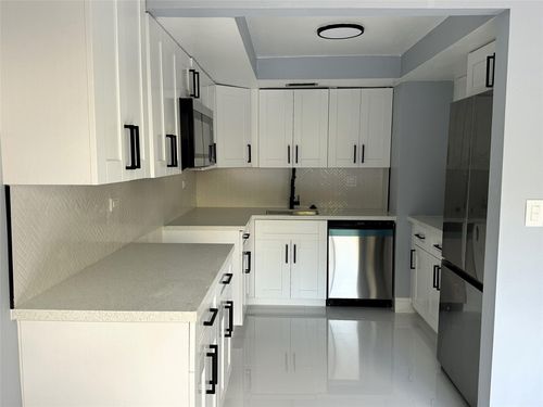 c-21-8350 N Missionwood Cir, Miramar, FL, 33025-2934 | Card Image