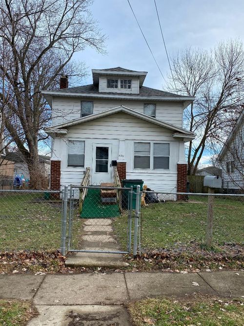 430 21st St N, Springfield, MI, 49037-7802 | Card Image