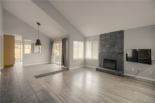 731 N 75th Ter, Kansas City, KS, 66112-2807 | Card Image