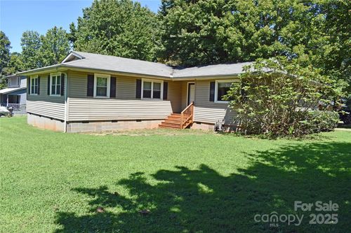 8700 Barry Oak Cir, Charlotte, NC, 28214-9508 | Card Image