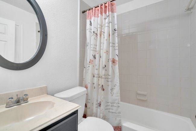 Bathroom 2 | Image 20
