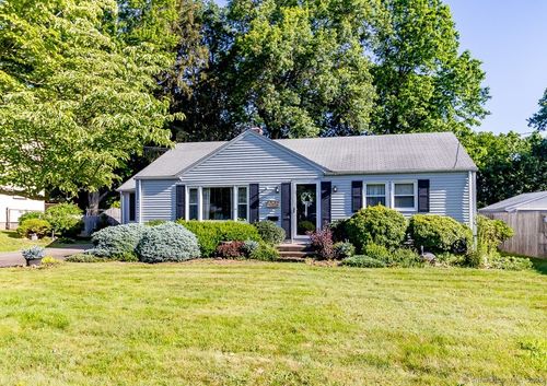 39 Mohawk Lane, Wethersfield, CT, 06109 | Card Image