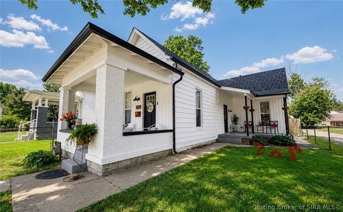 1321 Locust St, New Albany, IN, 47150-3131 | Card Image